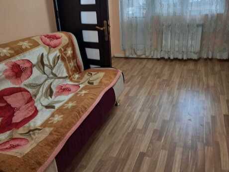 2 otaqlı köhnə tikili - Memar Əcəmi m. - 47 m²