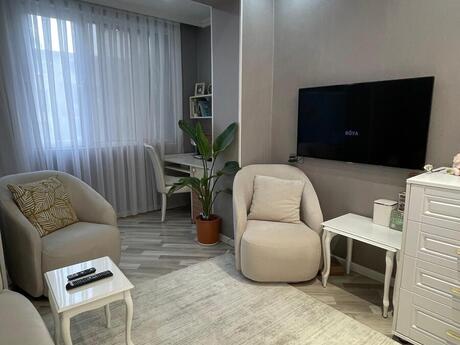2 otaqlı köhnə tikili - Nəriman Nərimanov m. - 65 m²