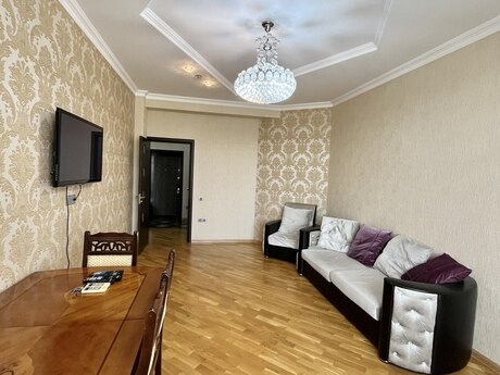 3 otaqlı yeni tikili - 20 Yanvar m. - 90 m²