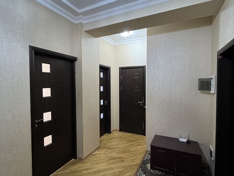 3 otaqlı yeni tikili - 20 Yanvar m. - 90 m²