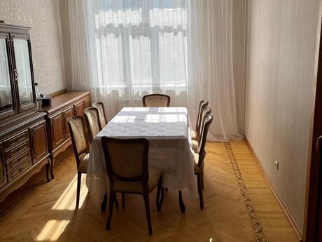 2 otaqlı köhnə tikili - Sahil m. - 75 m²