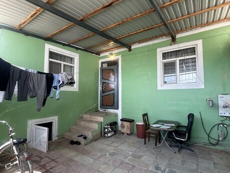 3 otaqlı həyət evi/bağ evi - Ramana q. - 70 m²