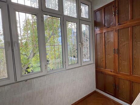 3 otaqlı köhnə tikili - Gənclik m. - 90 m²