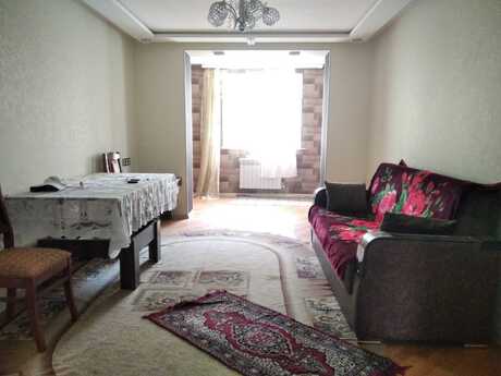 3 otaqlı köhnə tikili - 28 May m. - 85 m²