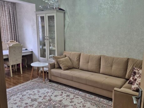 2 otaqlı köhnə tikili - 20 Yanvar m. - 50 m²