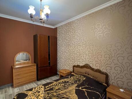 3 otaqlı köhnə tikili - Suraxanı r. - 80 m²