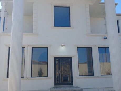 6 otaqlı həyət evi/bağ evi - Şüvəlan q. - 320 m²