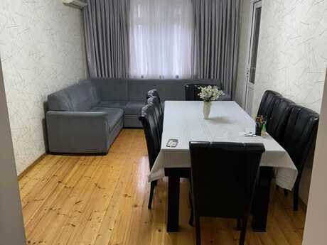 5 otaqlı köhnə tikili - Badamdar q. - 105 m²