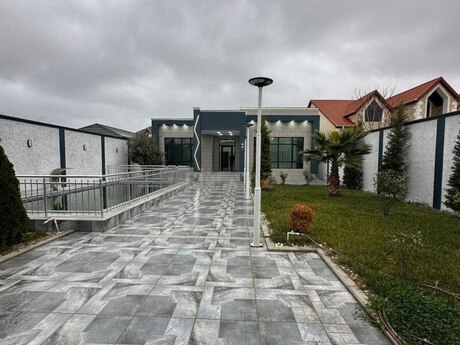 4 otaqlı həyət evi/bağ evi - Mərdəkan q. - 150 m²