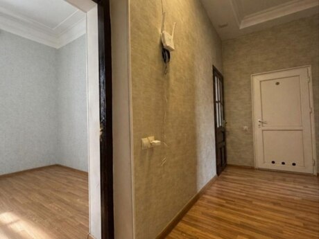 3 otaqlı köhnə tikili - Səbail r. - 85 m²