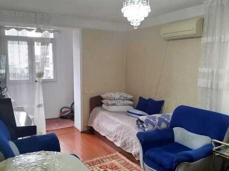 1 otaqlı köhnə tikili - Nəriman Nərimanov m. - 35 m²