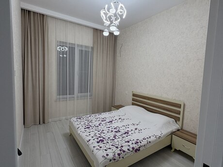 4 otaqlı həyət evi/bağ evi - Mərdəkan q. - 130 m²