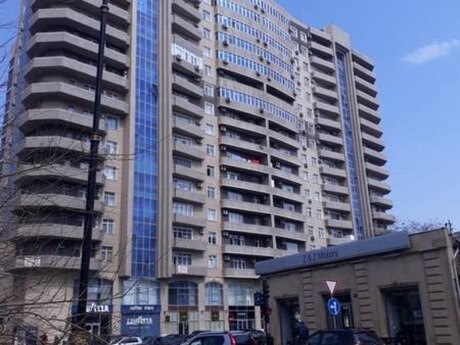3 otaqlı yeni tikili - 28 May m. - 135 m²