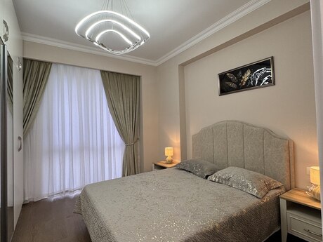 2 otaqlı yeni tikili - İnşaatçılar m. - 53 m²