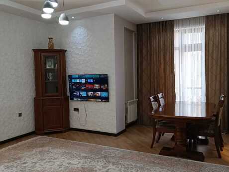 4 otaqlı mənzil, 150 m², Main MTK: 355 000 ₼ 3