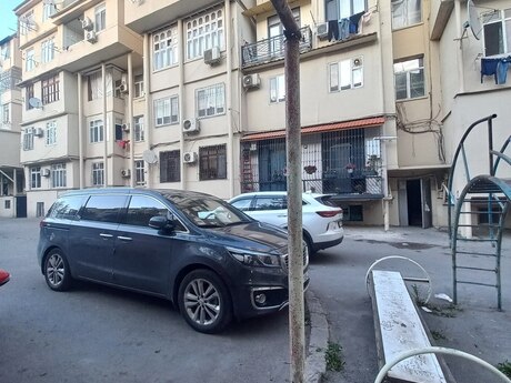 1 otaqlı köhnə tikili - Nizami m. - 35 m²