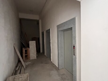 Obyekt - Azadlıq Prospekti m. - 326 m²