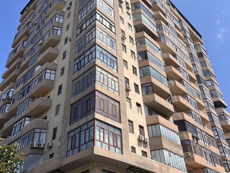 Obyekt - Azadlıq Prospekti m. - 326 m²