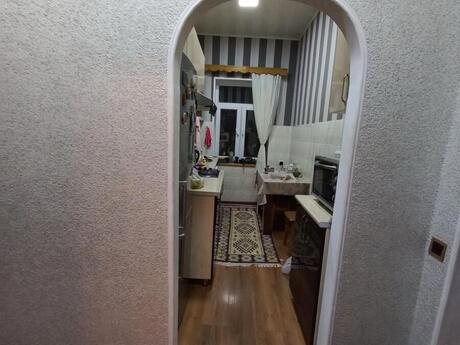 2 otaqlı köhnə tikili - Həzi Aslanov q. - 42 m²