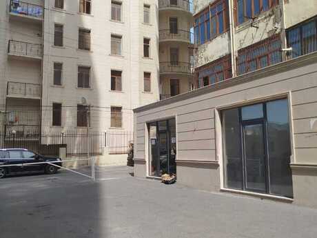 Obyekt - Xırdalan - 18 m²