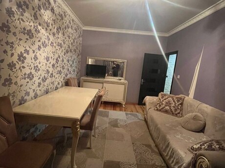 2 otaqlı köhnə tikili - Həzi Aslanov m. - 60 m²