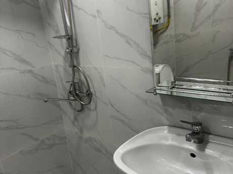 2 otaqlı köhnə tikili - Xətai r. - 42 m²