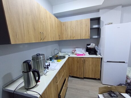 1 otaqlı ofis - Nəriman Nərimanov m. - 40 m²