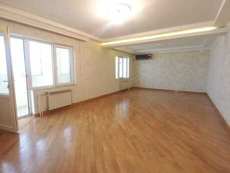 4 otaqlı köhnə tikili - Şah İsmayıl Xətai m. - 120 m²