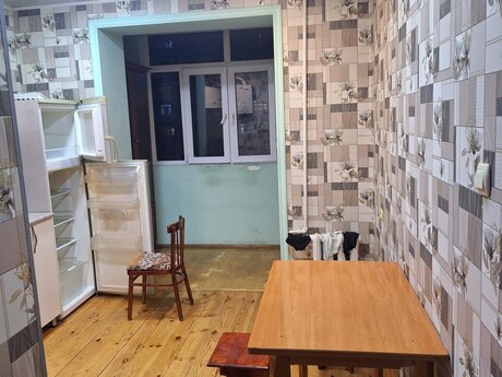 3 otaqlı köhnə tikili - Həzi Aslanov m. - 62 m²