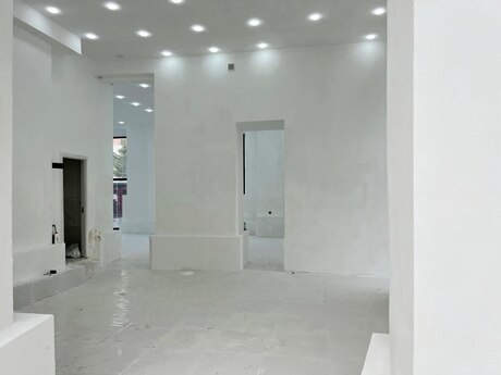 3 otaqlı köhnə tikili - Şah İsmayıl Xətai m. - 200 m²