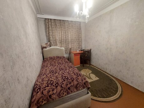 4 otaqlı köhnə tikili - Neftçilər m. - 80 m²