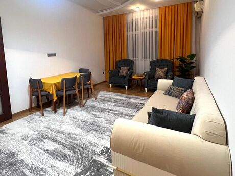 Elan №6094037 - Bakı, Şah İsmayıl Xətai m., 2 otaqlı, 60 m², 14/17 mərtəbə