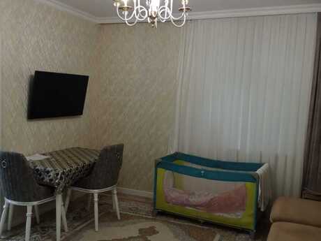 2 otaqlı köhnə tikili - Elmlər Akademiyası m. - 40 m²