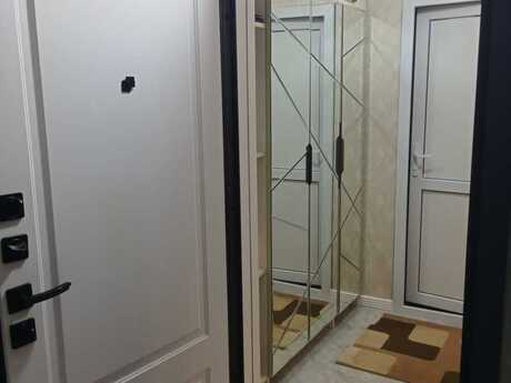 2 otaqlı köhnə tikili - Elmlər Akademiyası m. - 40 m²