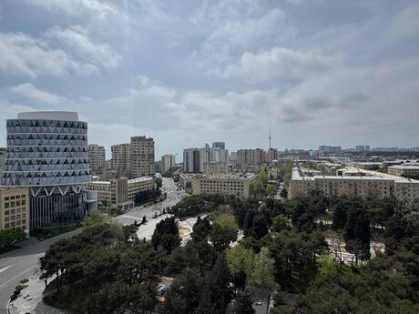 3 otaqlı yeni tikili - Elmlər Akademiyası m. - 106 m²