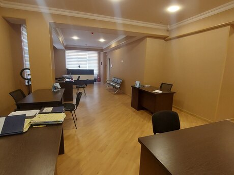 2-комн. офис - Ясамальский р. - 120 м²