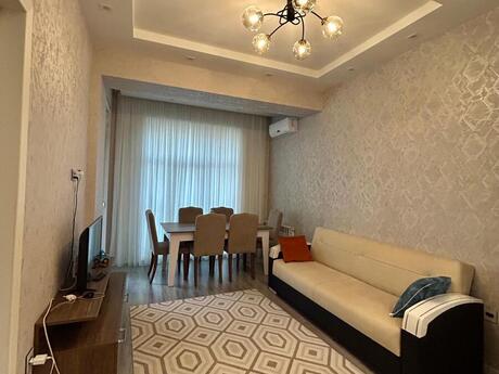 2 otaqlı yeni tikili - 28 May m. - 60 m²