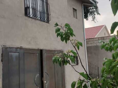8 otaqlı həyət evi/bağ evi - Novxanı q. - 120 m²