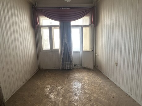 2 otaqlı köhnə tikili - Sahil m. - 70 m²