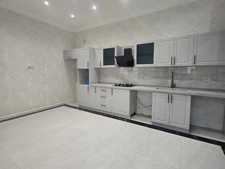 4 otaqlı həyət evi/bağ evi - Badamdar q. - 220 m²