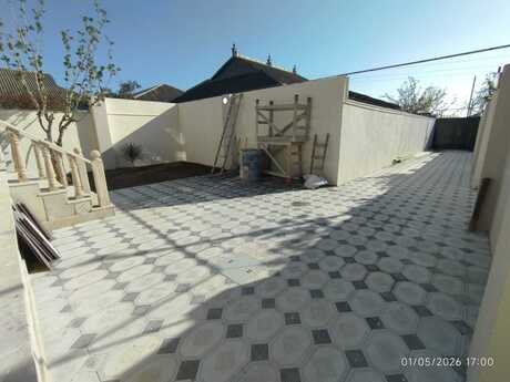 3 otaqlı həyət evi/bağ evi - Əmircan q. - 95 m²