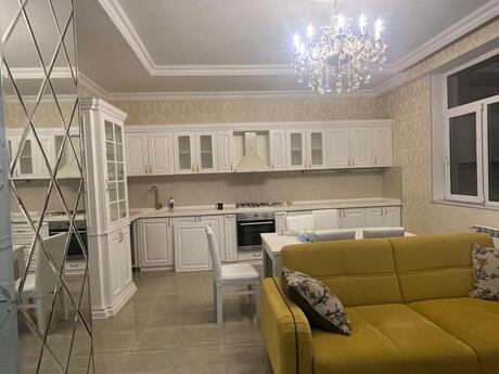 2-room apartment, 90 m², İnşaatçılar: 235 000 ₼ 2