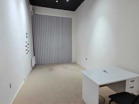 1 otaqlı ofis - Şah İsmayıl Xətai m. - 19 m²