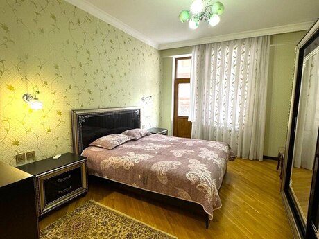 3 otaqlı yeni tikili - Şah İsmayıl Xətai m. - 100 m²