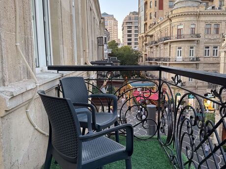 2 otaqlı köhnə tikili - Sahil m. - 50 m²