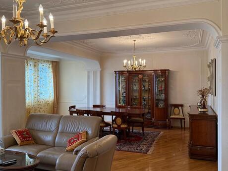 4 otaqlı yeni tikili - Gənclik m. - 160 m²