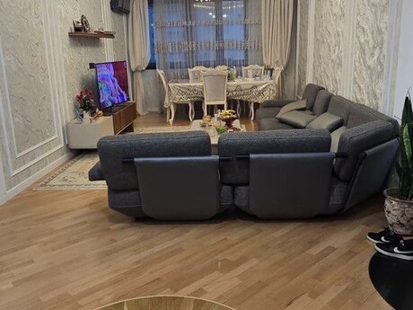 4 otaqlı yeni tikili - Memar Əcəmi m. - 125 m²