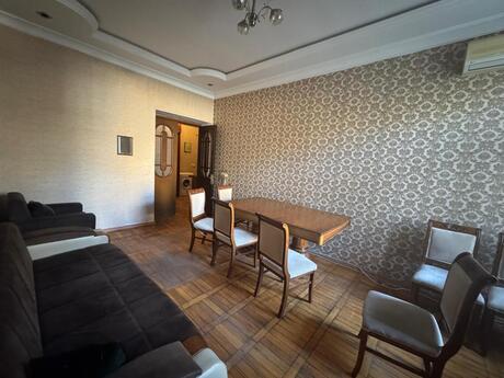 3 otaqlı köhnə tikili - Elmlər Akademiyası m. - 73 m²