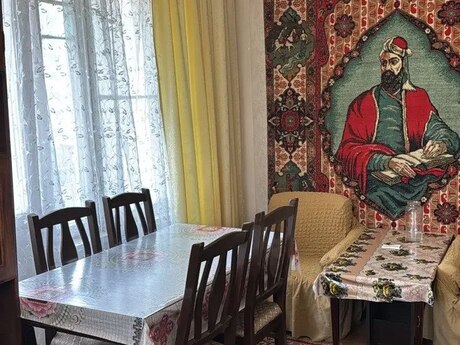 2 otaqlı köhnə tikili - Memar Əcəmi m. - 70 m²