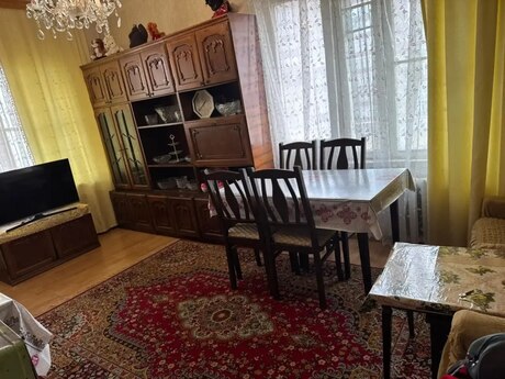 2 otaqlı köhnə tikili - Memar Əcəmi m. - 70 m²